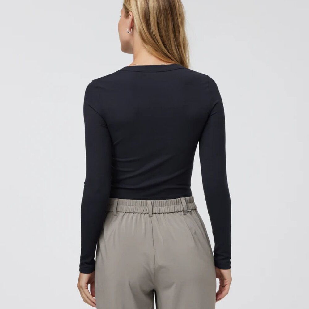 Vuori Women's Long Sleeve Pose Scoop Tee Black Sz L - Picture 3 of 12